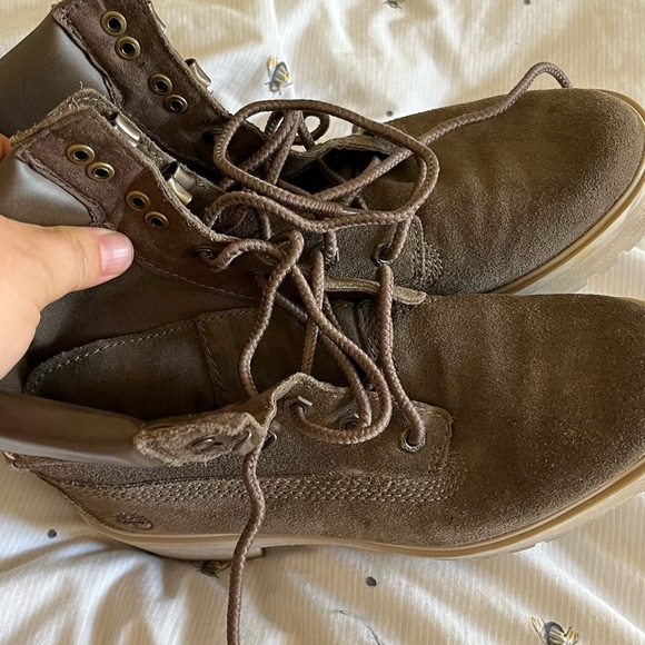 Timberland Shoes - Used timberland bootie women size 8 olive green black